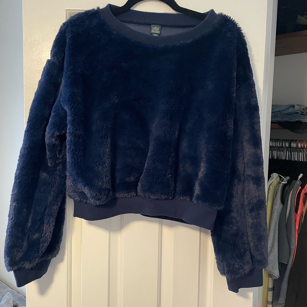 Wild Fable Cropped Navy Sweater
